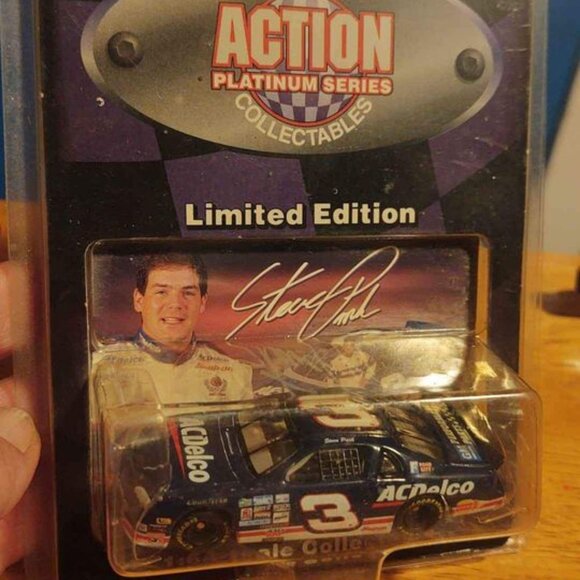 VTG Action Platinum Series - Steve Park #3 Ac-Delco 1997 Monte Carlo 1/64* - Picture 1 of 6